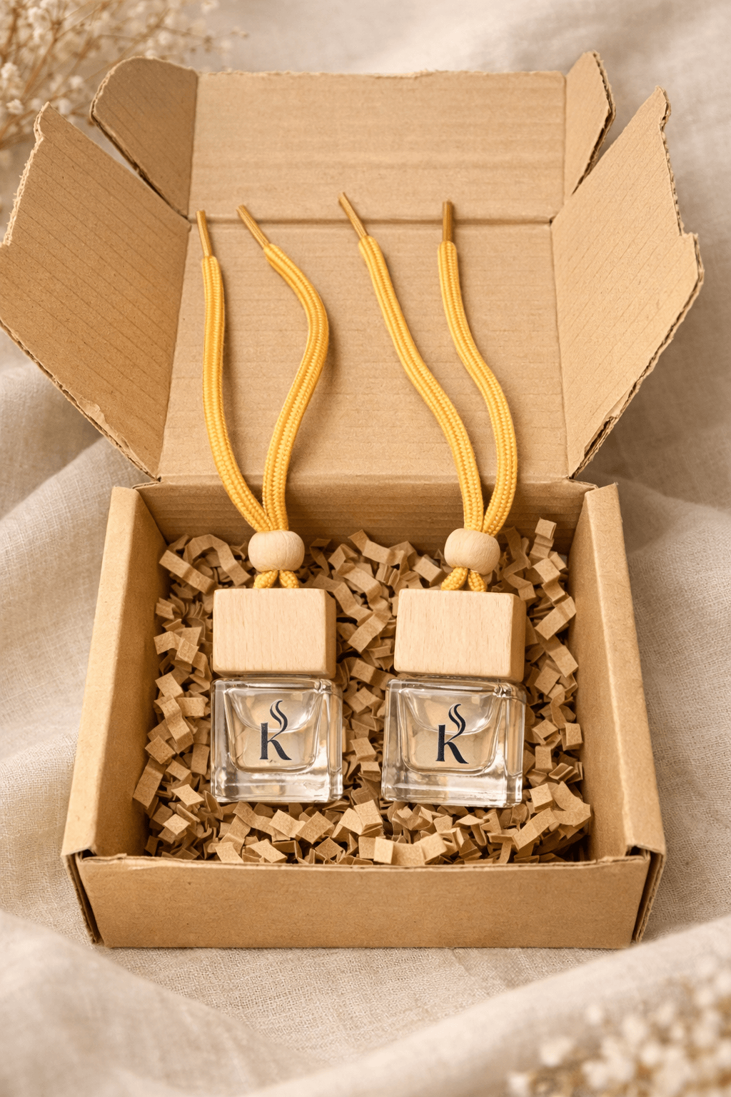 KLIVEM Luxury Car Diffuser in Refined Car Interior